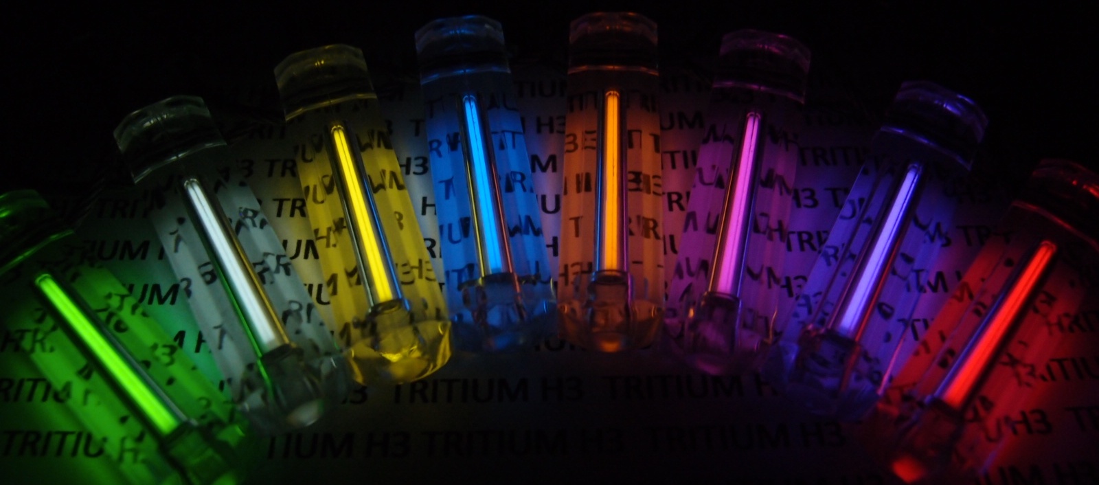 Luminox karórák és a tritium megvilágítási technológia Luminox karórák és a tritium megvilágítási technológia